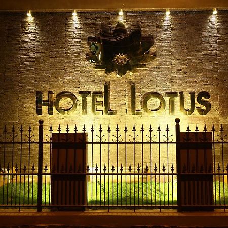 Hotel Lotus Madurai Esterno foto